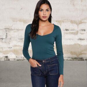 Abercrombie & Fitch Women's Green Fitted Long Sleeve Bodysuit Size Medium